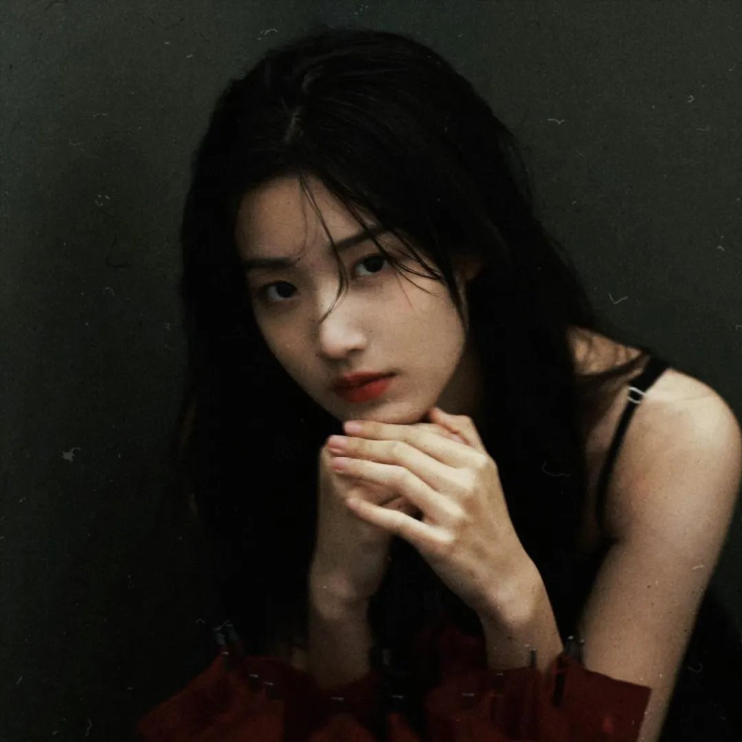 灵欲相通姊妹花